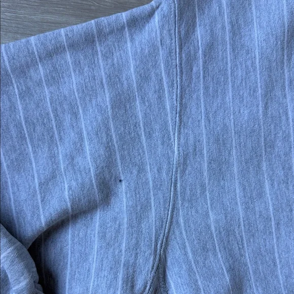 Gray Ontario Canada Men's Sweater - Picture 5 of 5